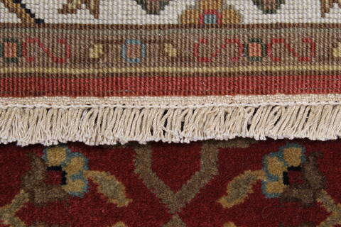 Isfahan Red Runner Hand Knotted 27 X 123  Area Rug 250-22502 Image 11