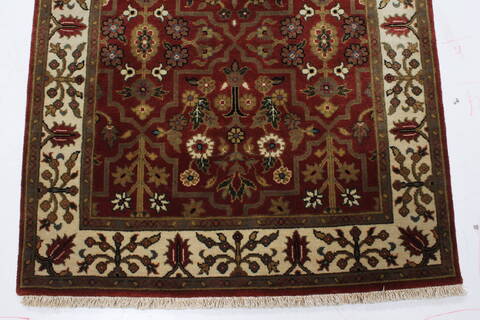 Isfahan Red Runner Hand Knotted 27 X 123  Area Rug 250-22502 Image 4