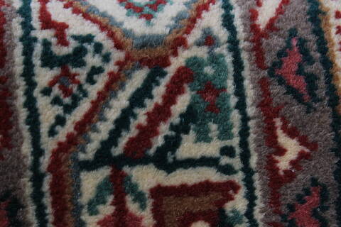 Sanandaj Green Runner Hand Knotted 27 X 1110  Area Rug 250-22757 Image 6