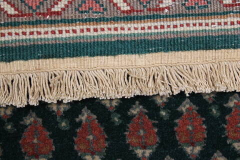 Sanandaj Green Runner Hand Knotted 27 X 1110  Area Rug 250-22757 Image 9
