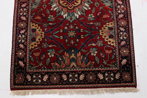 Kashmir Red Runner Hand Knotted 26 X 99  Area Rug 250-22920 Image 4