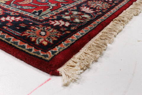 Kashmir Red Runner Hand Knotted 26 X 99  Area Rug 250-22920 Image 5