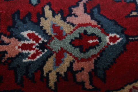 Kashmir Red Runner Hand Knotted 26 X 99  Area Rug 250-22920 Image 8