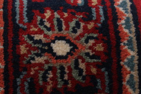Semnan Red Runner Hand Knotted 25 X 910  Area Rug 250-22922 Image 9