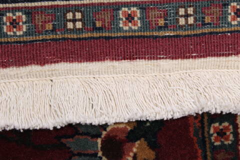 Semnan Red Runner Hand Knotted 28 X 107  Area Rug 250-22924 Image 2