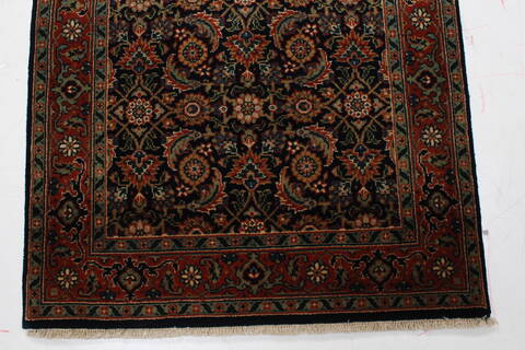 Semnan Blue Runner Hand Knotted 27 X 99  Area Rug 250-22934 Image 5
