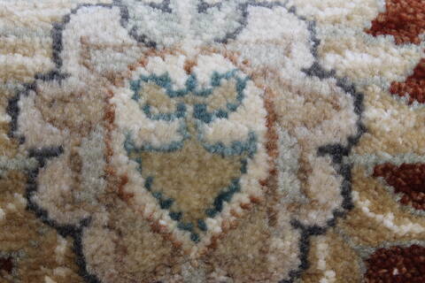 Zanjan Brown Runner Hand Knotted 27 X 911  Area Rug 250-22991 Image 7