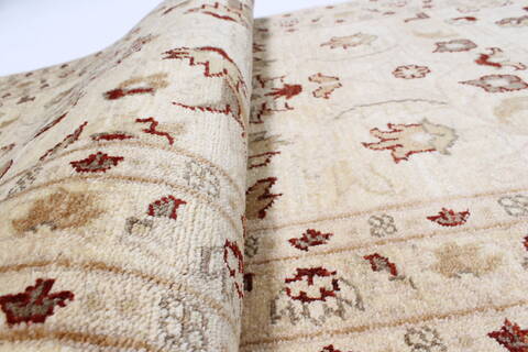 Chobi Beige Runner Hand Knotted 26 X 98  Area Rug 250-23034 Image 9