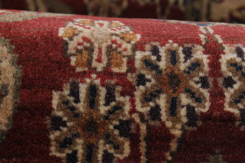 Semnan Red Runner Hand Knotted 24 X 100  Area Rug 250-23035 Image 6