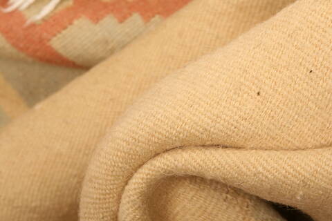 Kilim Brown Flat Woven 56 X 89  Area Rug 100-23041 Image 2