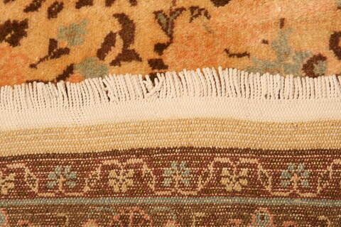 Mehravan Brown Hand Knotted 68 X 96  Area Rug 100-23073 Image 6