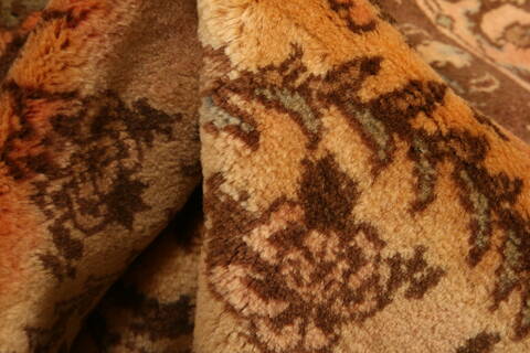 Mehravan Brown Hand Knotted 68 X 96  Area Rug 100-23073 Image 9