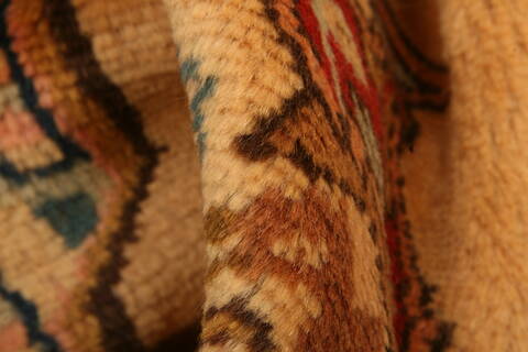 Bakhtiar Brown Hand Knotted 73 X 102  Area Rug 100-23078 Image 1