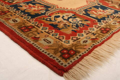 Bakhtiar Brown Hand Knotted 73 X 102  Area Rug 100-23078 Image 9