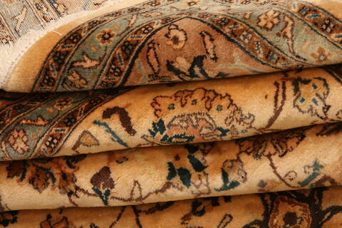 Mashad Beige Hand Knotted 66 X 103  Area Rug 100-23090 Image 6