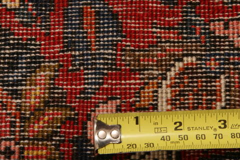 Bakhtiar Red Hand Knotted 69 X 103  Area Rug 100-23104 Image 7