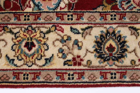 Isfahan Red Runner Hand Knotted 27 X 910  Area Rug 250-23125 Image 4