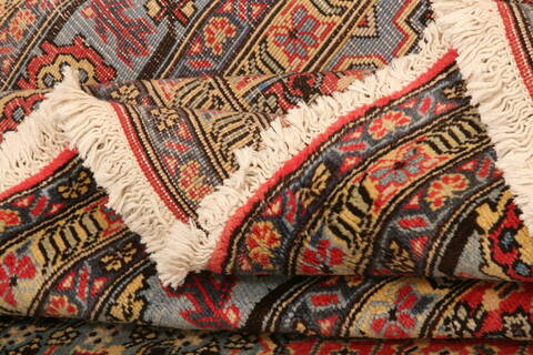 Ardebil Red Hand Knotted 63 X 96  Area Rug 100-23139 Image 4