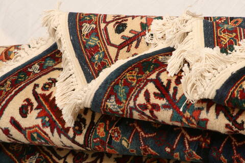 Mashad Red Hand Knotted 65 X 810  Area Rug 100-23151 Image 2
