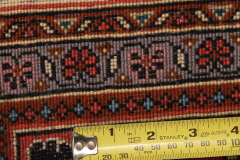 Sarouk Red Hand Knotted 67 X 101  Area Rug 100-23177 Image 8