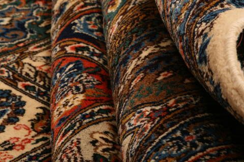 Mood Multicolor Hand Knotted 67 X 910  Area Rug 100-23193 Image 4
