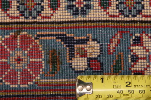 Varamin Red Hand Knotted 65 X 93  Area Rug 100-23210 Image 7