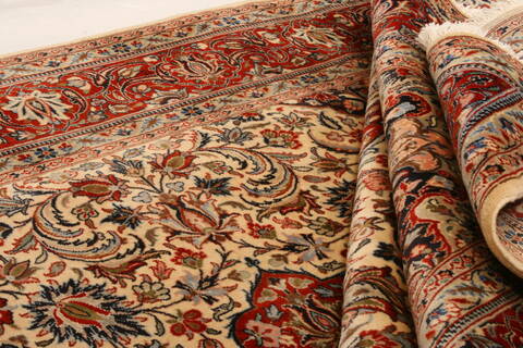 Sarouk Beige Hand Knotted 69 X 910  Area Rug 100-23236 Image 3