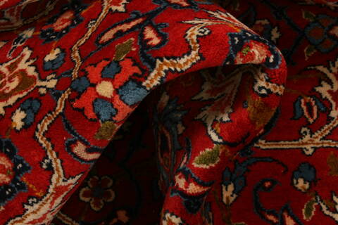Isfahan Red Hand Knotted 610 X 100  Area Rug 100-23240 Image 2