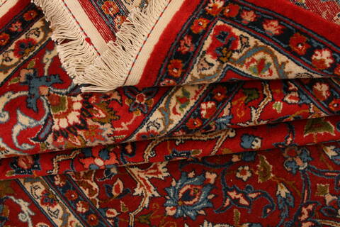 Isfahan Red Hand Knotted 610 X 100  Area Rug 100-23240 Image 4