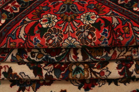 Sarouk Red Square Hand Knotted 87 X 89  Area Rug 100-23255 Image 6