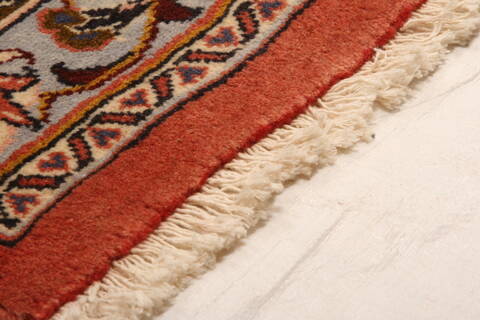 Sarouk Red Hand Knotted 85 X 87  Area Rug 100-23265 Image 11