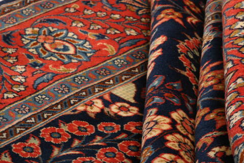 Sarouk Blue Hand Knotted 68 X 100  Area Rug 100-23281 Image 2