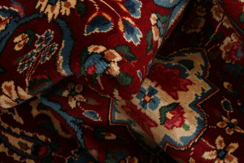 Yazd Red Hand Knotted 610 X 100  Area Rug 100-23313 Image 2