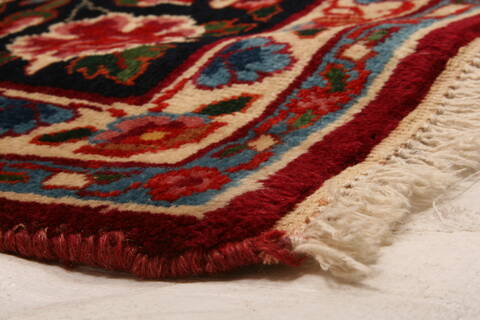 Yazd Red Hand Knotted 610 X 100  Area Rug 100-23313 Image 9
