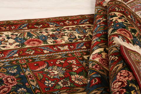 Bakhtiar Red Hand Knotted 611 X 103  Area Rug 100-23316 Image 3