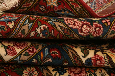 Bakhtiar Red Hand Knotted 611 X 103  Area Rug 100-23316 Image 5