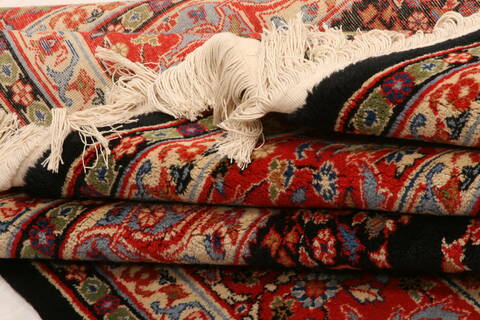 Tabriz Red Hand Knotted 60 X 90  Area Rug 100-23323 Image 6