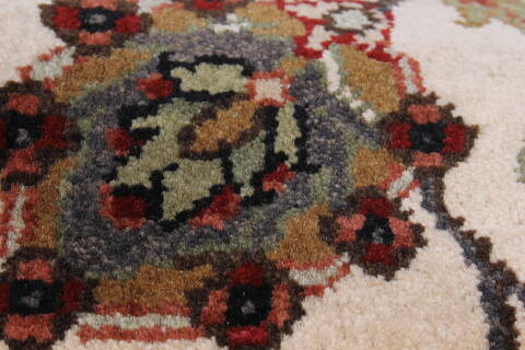 Kashmar Beige Runner Hand Knotted 26 X 80  Area Rug 250-23327 Image 7