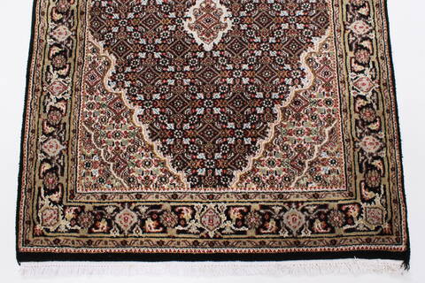 Kashmir Black Runner Hand Knotted 29 X 80  Area Rug 250-23389 Image 5
