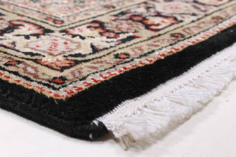 Kashmir Black Runner Hand Knotted 29 X 80  Area Rug 250-23389 Image 6