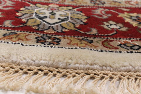 Kashmar Beige Round Hand Knotted 50 X 50  Area Rug 250-23428 Image 6