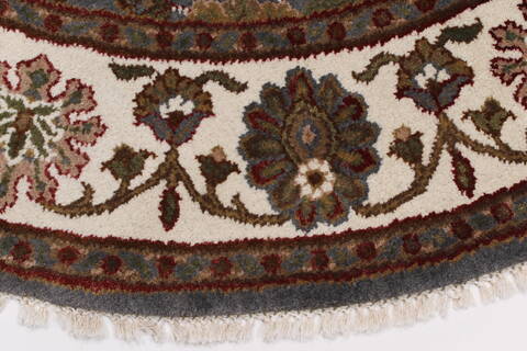 Kashan Grey Round Hand Knotted 50 X 50  Area Rug 250-23433 Image 4