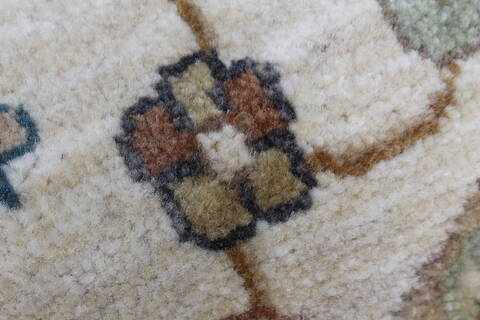 Chobi Grey Round Hand Knotted 411 X 411  Area Rug 250-23436 Image 10
