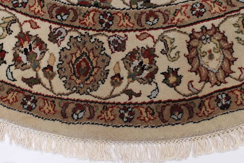 Kashmar Beige Round Hand Knotted 52 X 52  Area Rug 250-23460 Image 2