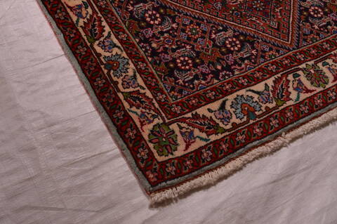 Bidjar Red Hand Knotted 24 X 35  Area Rug 100-23471 Image 2