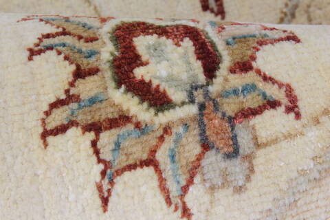 Chobi Beige Round Hand Knotted 61 X 62  Area Rug 250-23503 Image 11