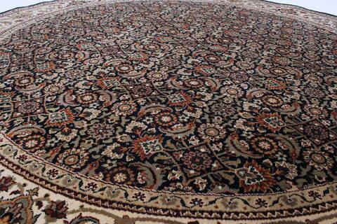 Herati Black Round Hand Knotted 510 X 510  Area Rug 250-23508 Image 2