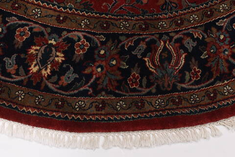 Kashan Red Round Hand Knotted 61 X 61  Area Rug 250-23529 Image 6