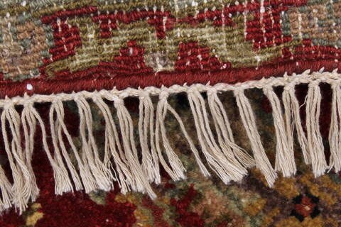 Kashan Red Round Hand Knotted 61 X 62  Area Rug 250-23541 Image 10