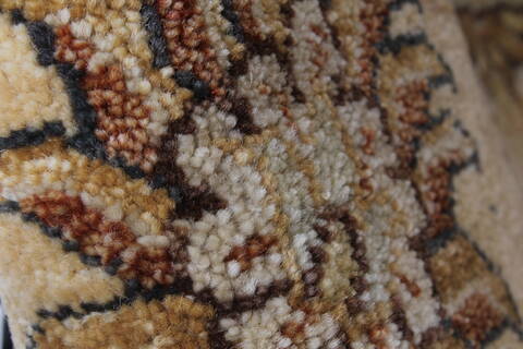 Ghazni Brown Round Hand Knotted 61 X 61  Area Rug 250-23596 Image 10